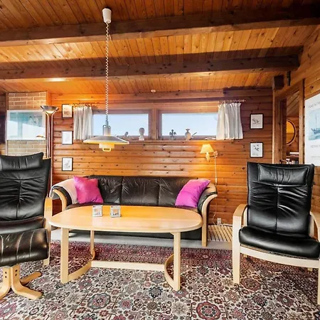 Fan077-fano-helmvej-26 * Fanø